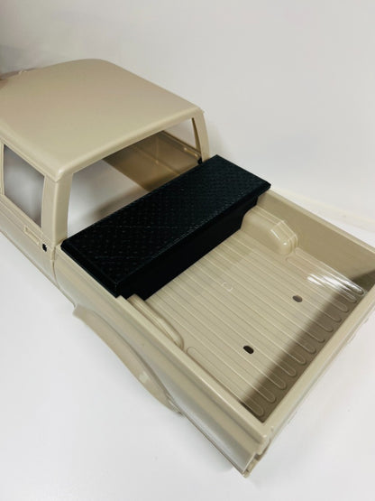 Bigfoot Toolbox – Hidden Battery Box for RC4WD Mojave II 4 Door | MRCC