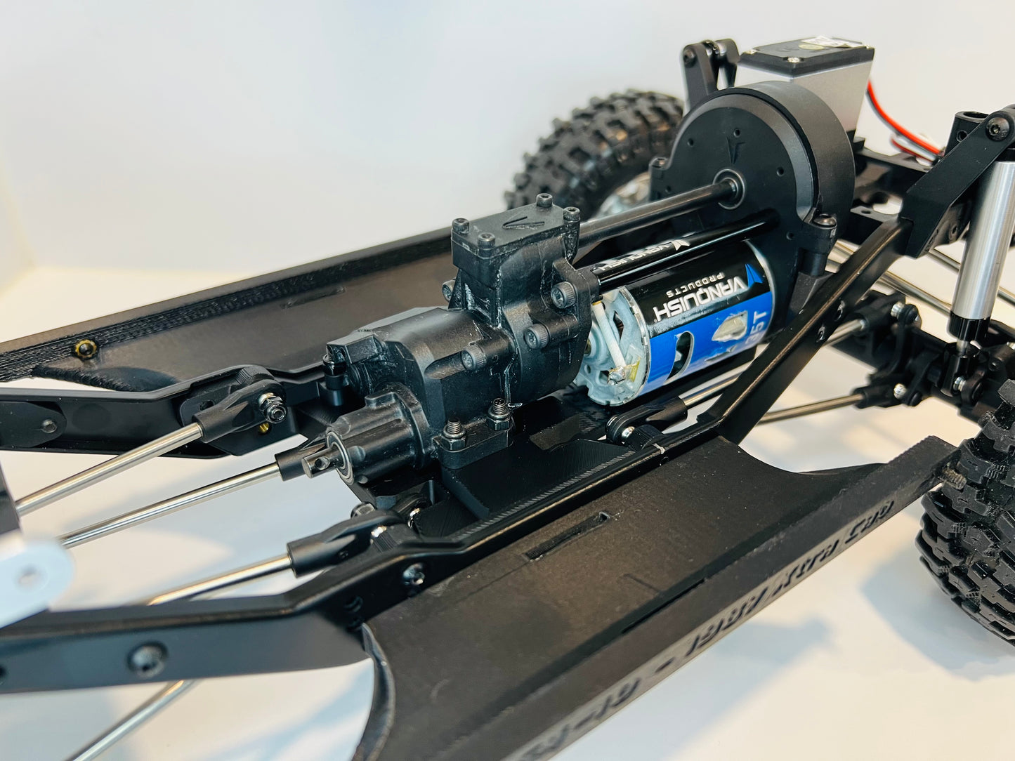 Hi-Line V3 Flat Skid for Vanquish VS4-10 | MRCC