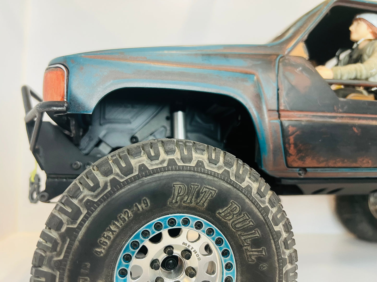 Timberline Body Mount Kit for RC4WD Toyota Xtra Cab Hard Body to VS4-10 Leaf Spring Conversion | MRCC