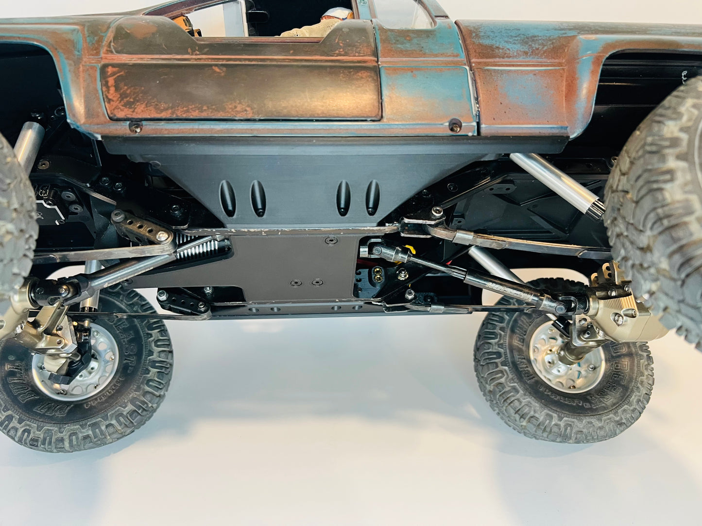 Timberline Body Mount Kit for RC4WD Toyota Xtra Cab Hard Body to VS4-10 Leaf Spring Conversion | MRCC