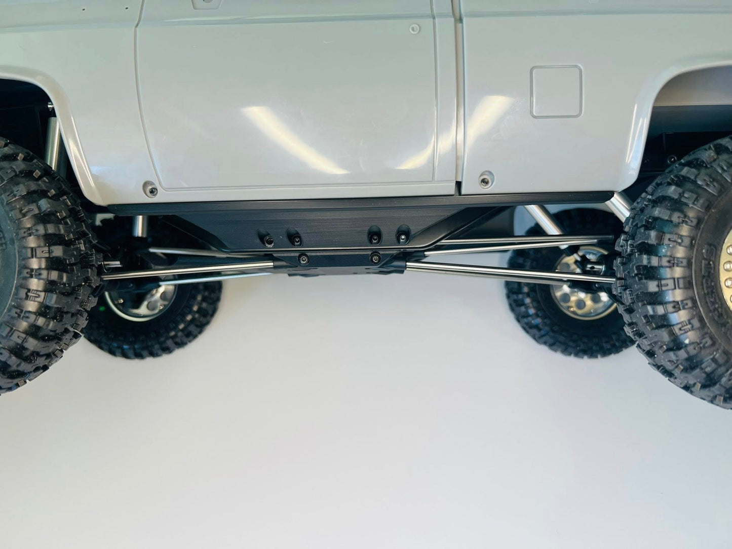 Timberline Body Mount Kit – No-Cut Mounting Solution for RC4WD Chevrolet K5 Blazer Hard Body to VS4-10 Chassis | MRCC