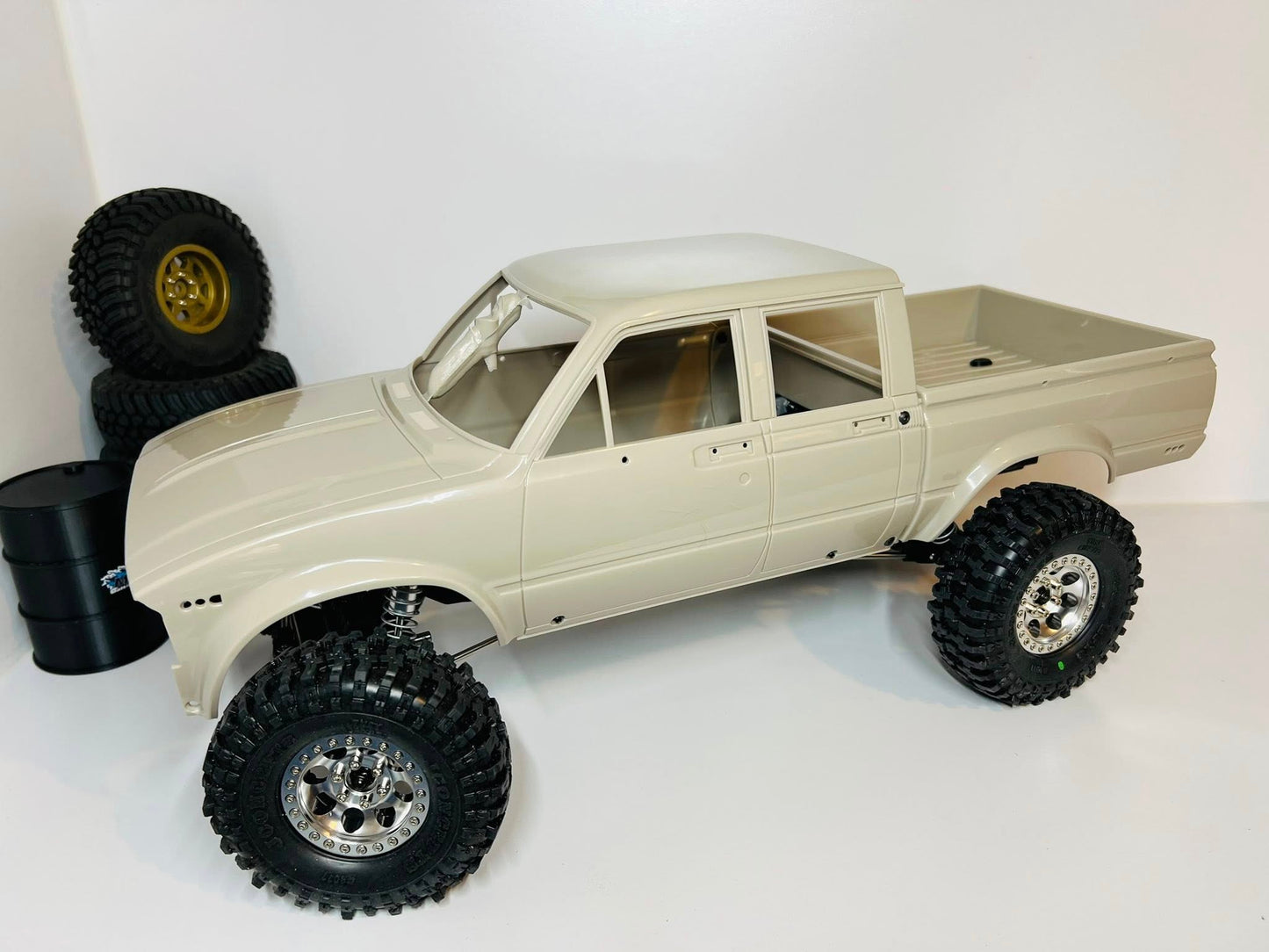 Timberline Body Mount Kit – No-Cut Mounting Solution for RC4WD Mojave II 4 Door Hard Body to VS4-10 Chassis | MRCC