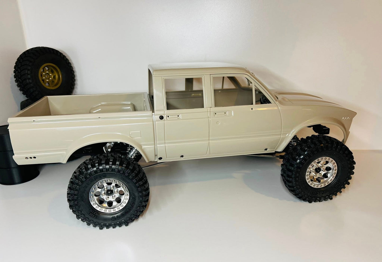 Timberline Body Mount Kit – No-Cut Mounting Solution for RC4WD Mojave II 4 Door Hard Body to VS4-10 Chassis | MRCC