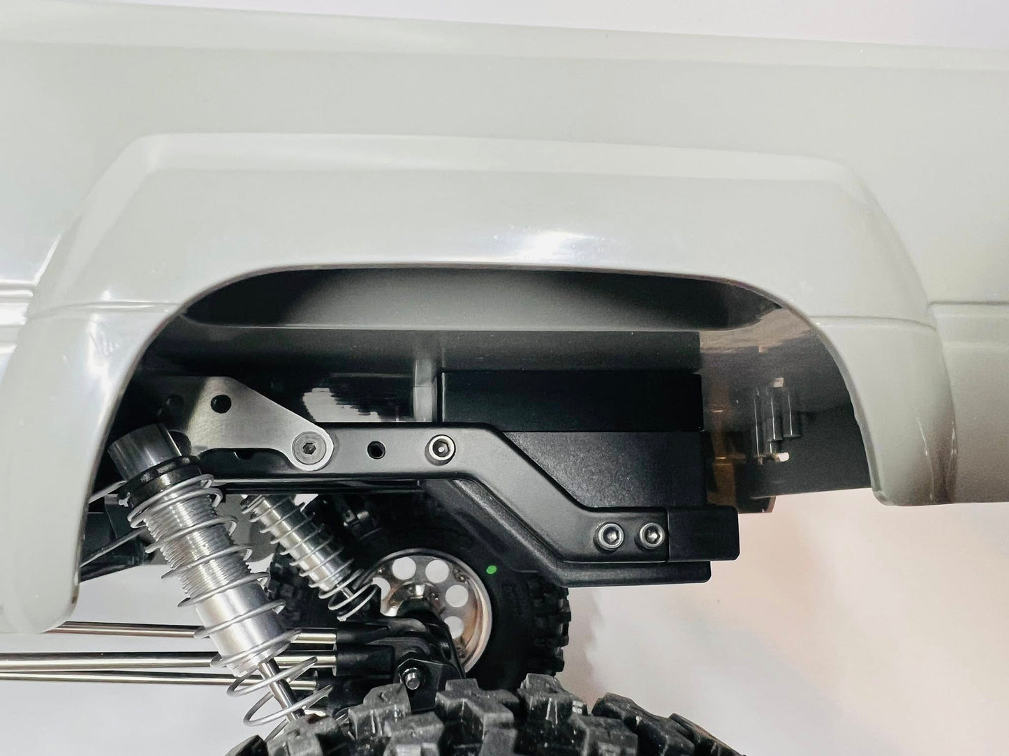 Timberline Body Mount Kit – No-Cut Mounting Solution for RC4WD Toyota Xtra Cab Hard Body to VS4-10 Chassis | MRCC